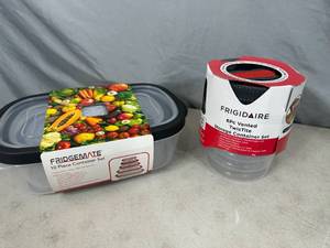 lot 35 image: 8 New Food Storage Containers with Lids