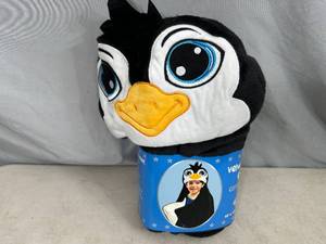 lot 39 image: New Velvet Hooded Penguin Blanket