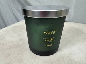 lot 51 image: New Large Designer 3 Wick Soy Candle