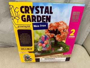 lot 75 image: New Crystal garden Growing Kit