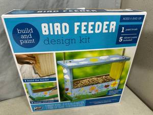 lot 77 image: New Build and Paint Bird Feeder Design Kit