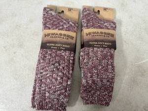 lot 125 image: 2 New Pairs Hiwassee Ultra-Soft Ragg Socks