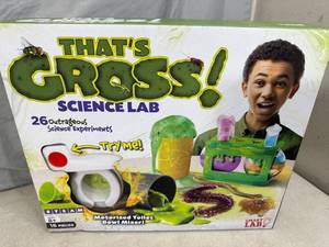 lot 243 image: New Thats Gross Science Lab Set