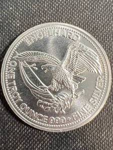 1 TROY OZ .999 FINE SILVER 1985 AMERICAN PROSPECTOR ENGELHARD ROUND