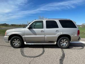 2005 Cadillac Escalade