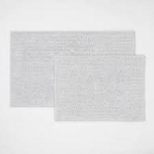 lot 58 image: 2pk Quick Dry Bath Rug Set - Threshold