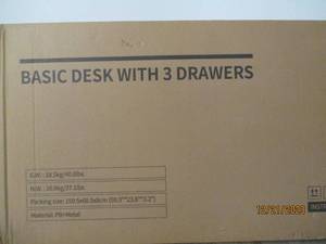 Basic Desk with 3 Doors