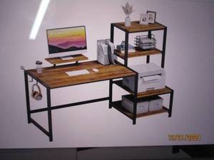 Green Forest Desk