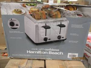 Hamilton Beach Brushed Stainless Steel 4 Slice Toaster