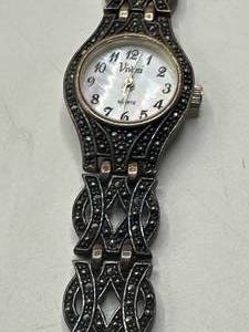 Vintage Watch in .925 Silver (weighs 1.2oz)