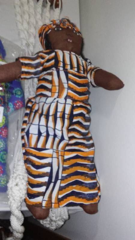 lot 313 image: Vintage Plant Hangers, Dolls & More.