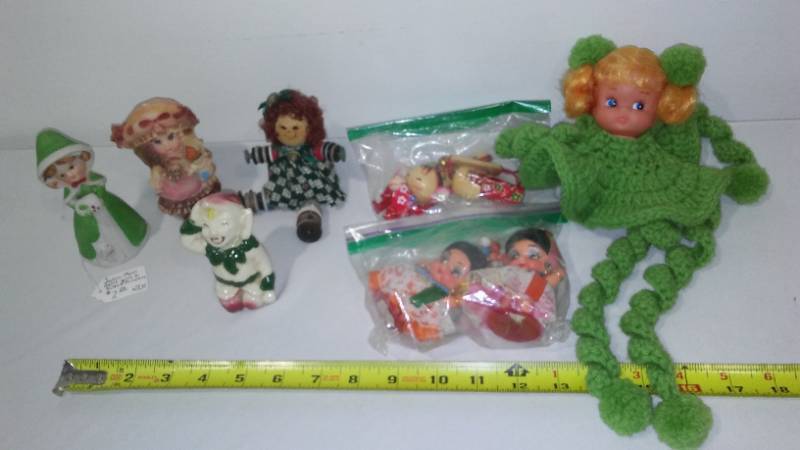 lot 173 image: Christmas Snowbabies, Candles and More.