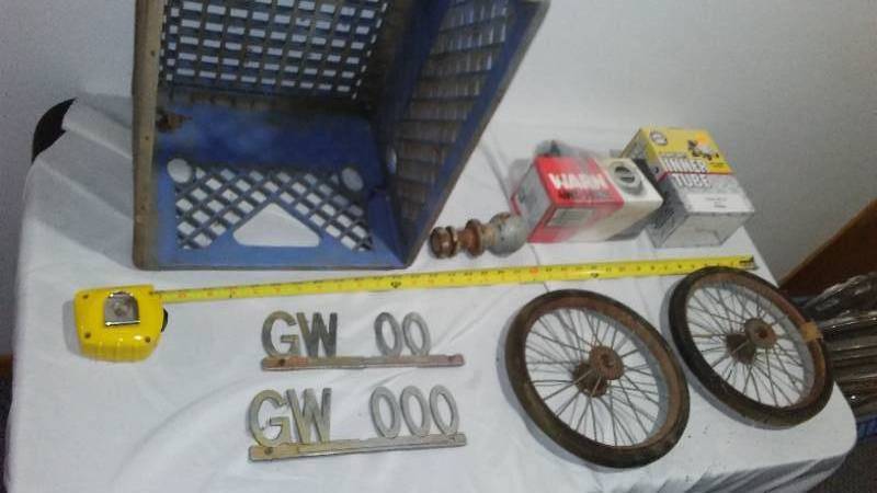 lot 113 image: Vintage Car & Truck, buggy Parts In 2 Cass Clay Crates