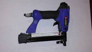 lot 38A image: Campbell Hausfeld 14 Crown Stapler.