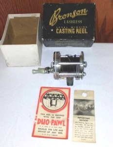 lot 12 image: Vintage Bronson Lashless Casting Reel.