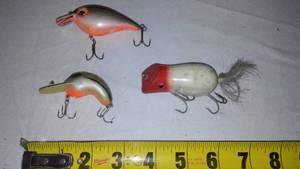 lot 53 image: Fishing Lures (3).