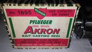 lot 58 image: Pflueger Akron Reel In Box.