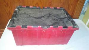 lot 84 image: Flip Flop Top Tote With Contents - Suprise