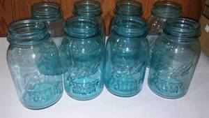 lot 352 image: Blue Ball Jars (8),