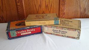 lot 399 image: Vintage Cigar Boxes and Buttons..