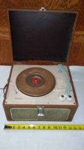 lot 416 image: Vintage Silver Tone Phonograph..