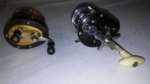 lot 421 image: Fishing Reels (2).