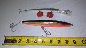 lot 430 image: Large Lures (2)..