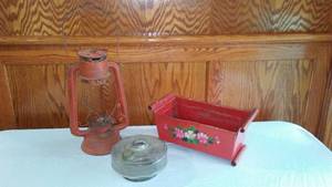 lot 447 image: Sun Brand Oil Lamp and More.