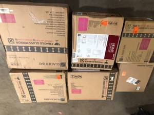 Lot of Assorted Bathroom Items Various Models and Conditions Customer Returns See Pictures