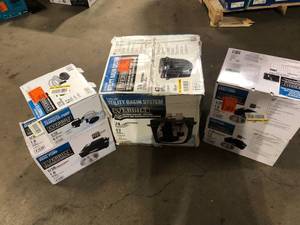 Lot of Assorted Utility Pumps Various Models and Conditions   Customer Returns See Pictures