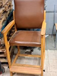 lot 159 image: Padded Wood Arm Chair with Foot Rest