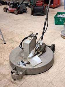 lot 8 image: Steel Eagle 30 Floor Polisher with Extra Parts