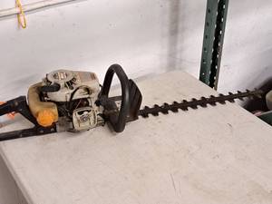 lot 32 image: Echo HC-1500 Gas Hedge Trimmer