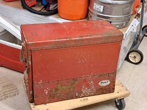 lot 58 image: Metal Tool Box 10-drawer with Tape, Chisels, Snips, Scissors, Screwdrivers