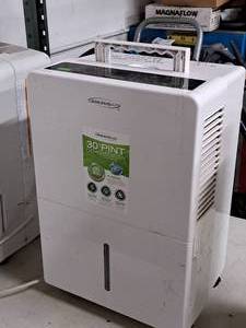 lot 83 image: Soleus Air 30-Pint Dehumidifier HMT-D30-A