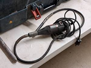 lot 92 image: Dremel Moto-Tool 2-speed Cordless Rotary Tool 285 with Flex Shaft