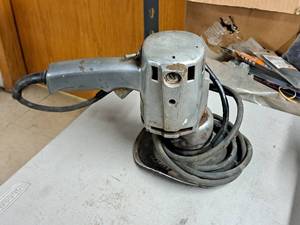 lot 125 image: Craftsman Industrial 2-speed 6 Disc SanderPolisher 315.1151