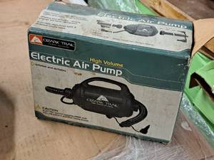 lot 136 image: Ozark Trail Electric High Volume Air Pump (in original packaging)