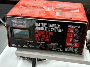 lot 185 image: Century 612 Volt 100152 Amp Battery Charger Engine Starter 87151