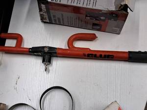 lot 189 image: The Club Steering Wheel Lock