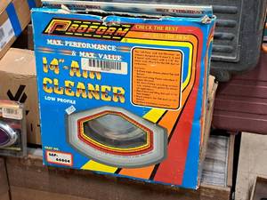 lot 198 image: Proform 14 Low Profile Air Cleaner