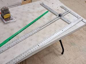 lot 201 image: 48 Dry Wall T-Square, 48 Sliding T-Square, Southern Minnesota Construction Square Yard Stick