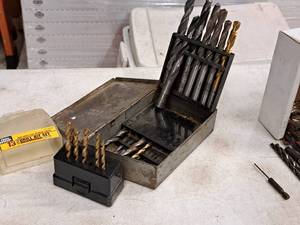 lot 207 image: Lot of (2) Drill Bit Sets