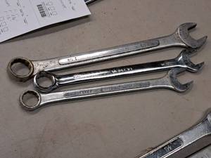 lot 216 image: Lot of (3) Combination Wrenches - 1, 1-116, 1-14