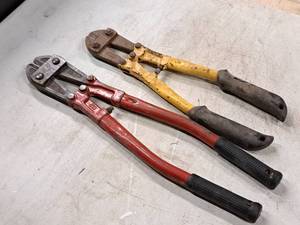 lot 248 image: Lot of (2) Bolt Cutters - 18 and 14