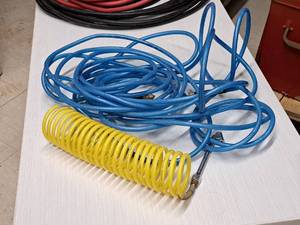 lot 299 image: Lot of (2) Coil Air Hoses