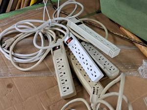 lot 329 image: Lot of (5) Power Strips