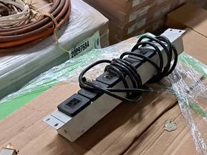 lot 330 image: Lot of (1) Rack Mount Power Strip