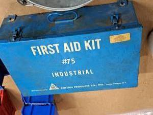lot 343 image: Cotton Products #75 Industrial Metal First Aid Kit