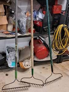 lot 354 image: Lot of (3) Metal Bow Rakes